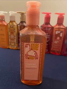 Strawberry Peach Sunset, Bath & Body Works cleansing gel hand soaps